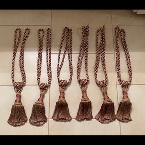 Decorators Drapery Tie-backs